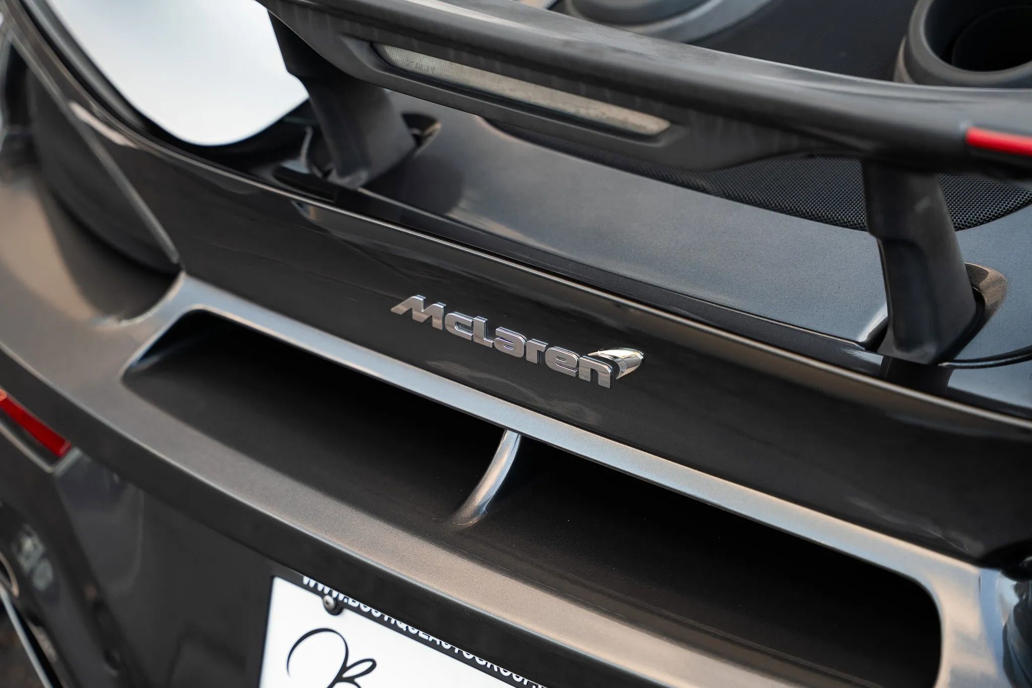 Used 2020 McLaren 600LT Spider photo 23