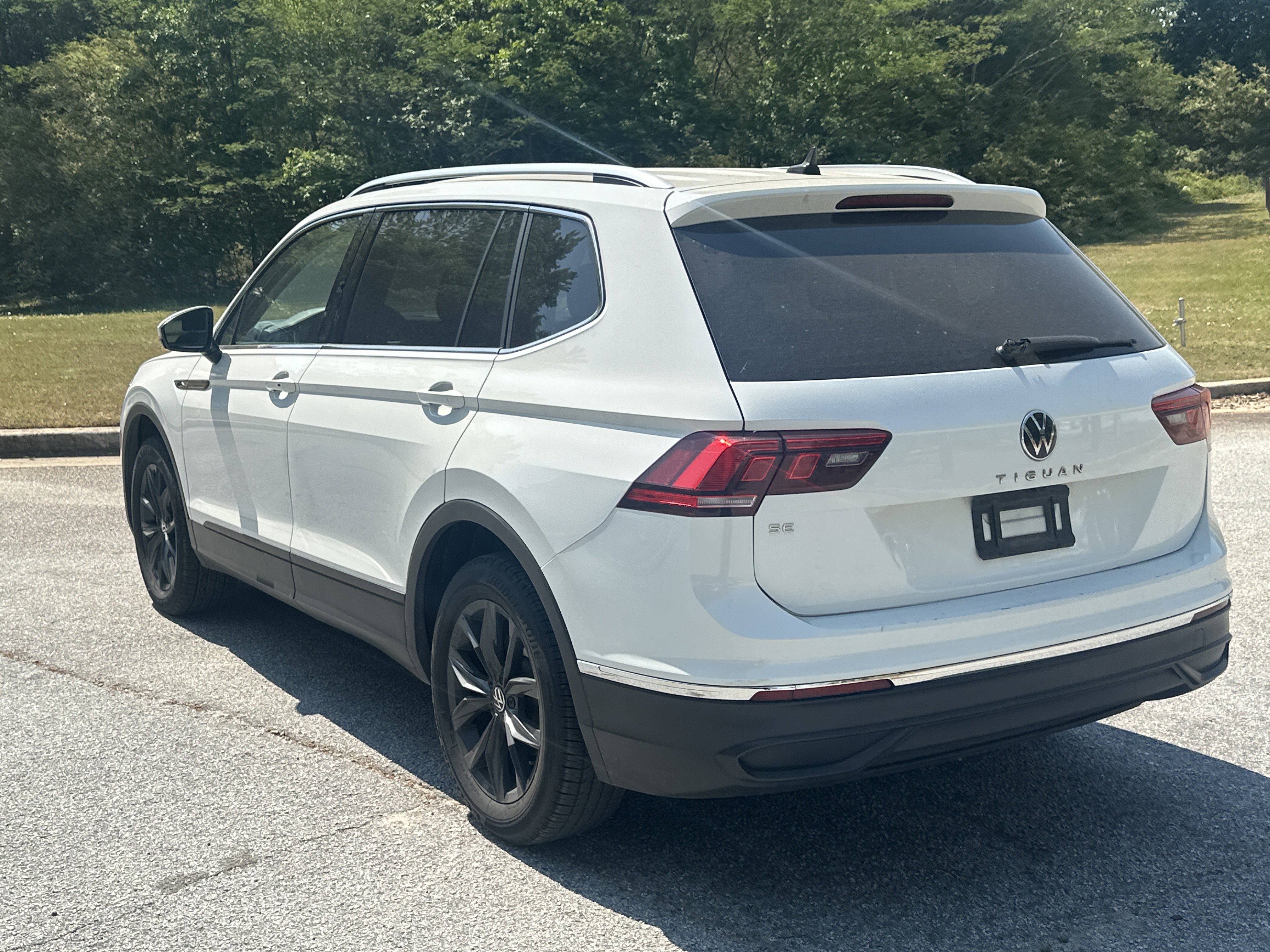 2024 Volkswagen Tiguan SE