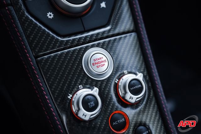 Used 2016 McLaren 675LT Coupe photo 20