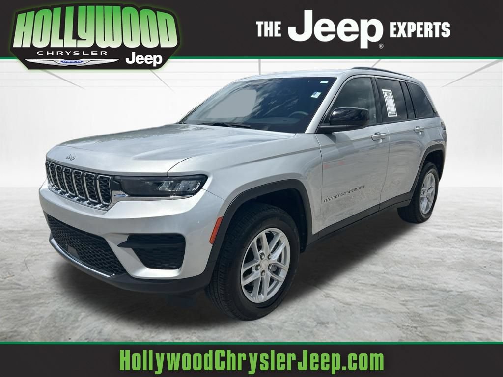 Certified 2024 Jeep Grand Cherokee Laredo X w/ Luxury Tech Group I