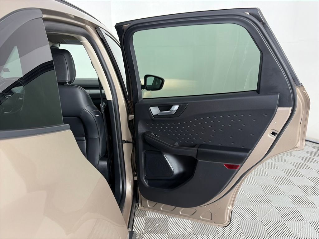 2020 Ford Escape SE Sport