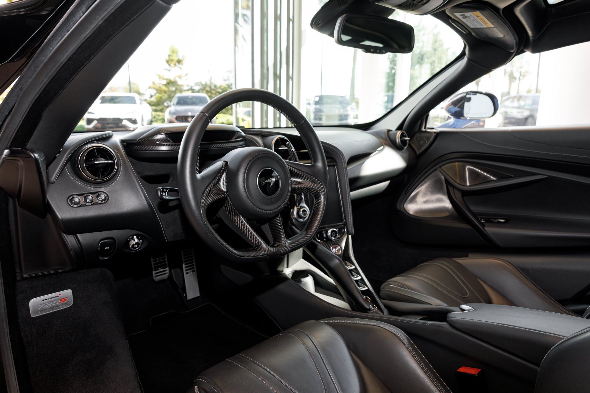 Used 2019 McLaren 720S Luxury photo 25