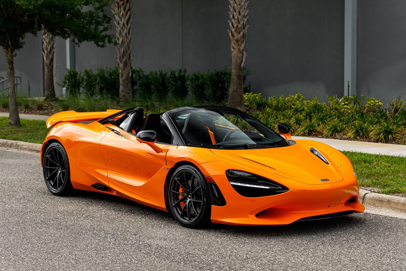 New 2027 McLaren 750S Spider 1