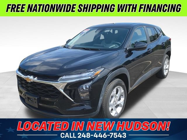 Used 2024 Chevrolet Trax LS w/ LS Convenience Package
