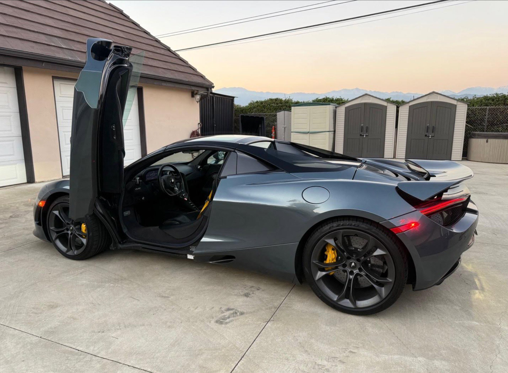 Used 2020 McLaren 720S Luxury photo 10