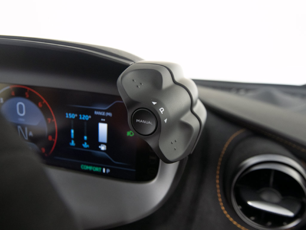 Used 2024 McLaren 750S Spider photo 18