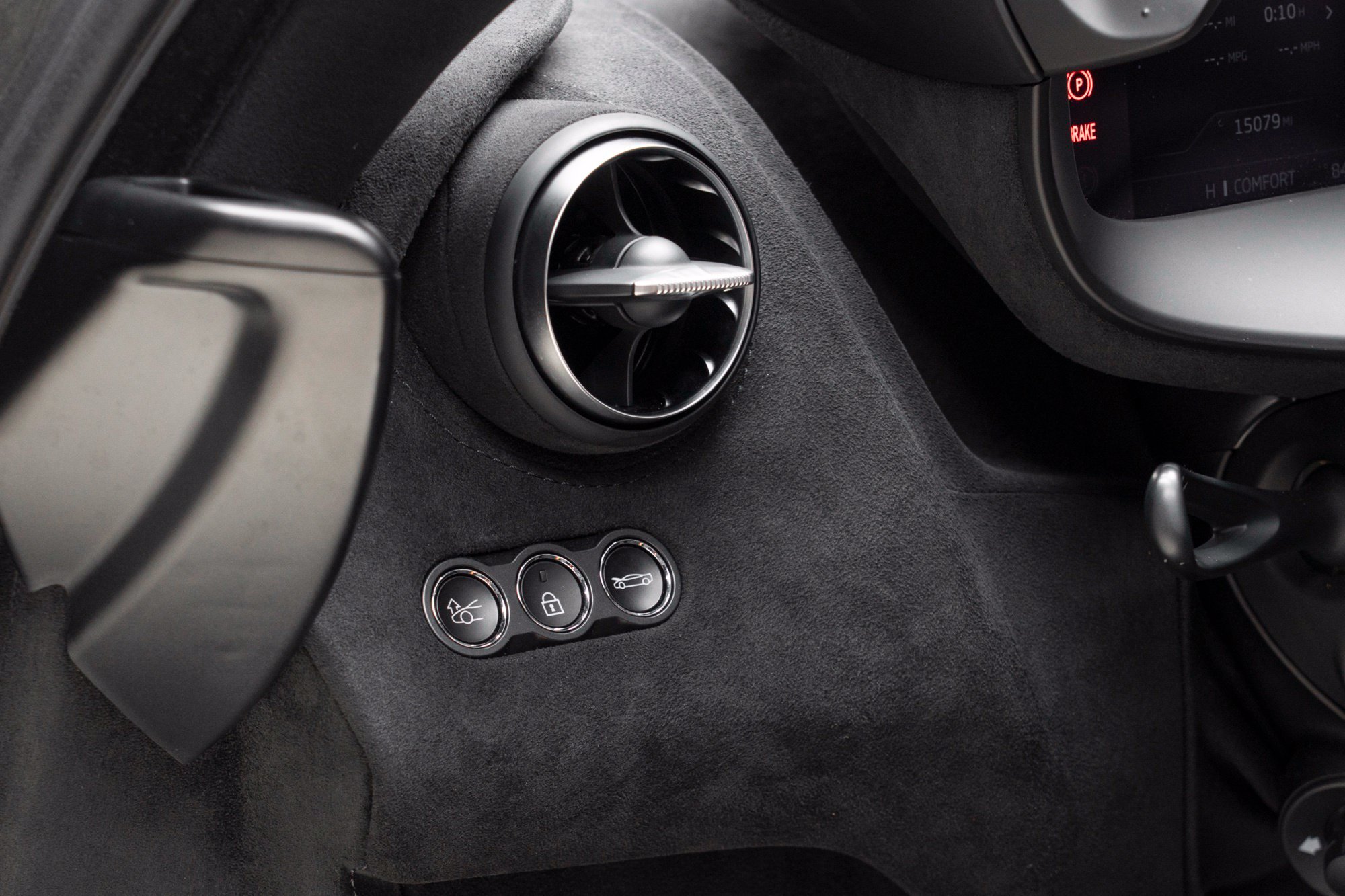 Used 2024 McLaren 750S photo 27