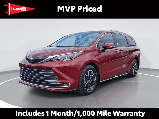 Used 2025 Toyota Sienna Platinum