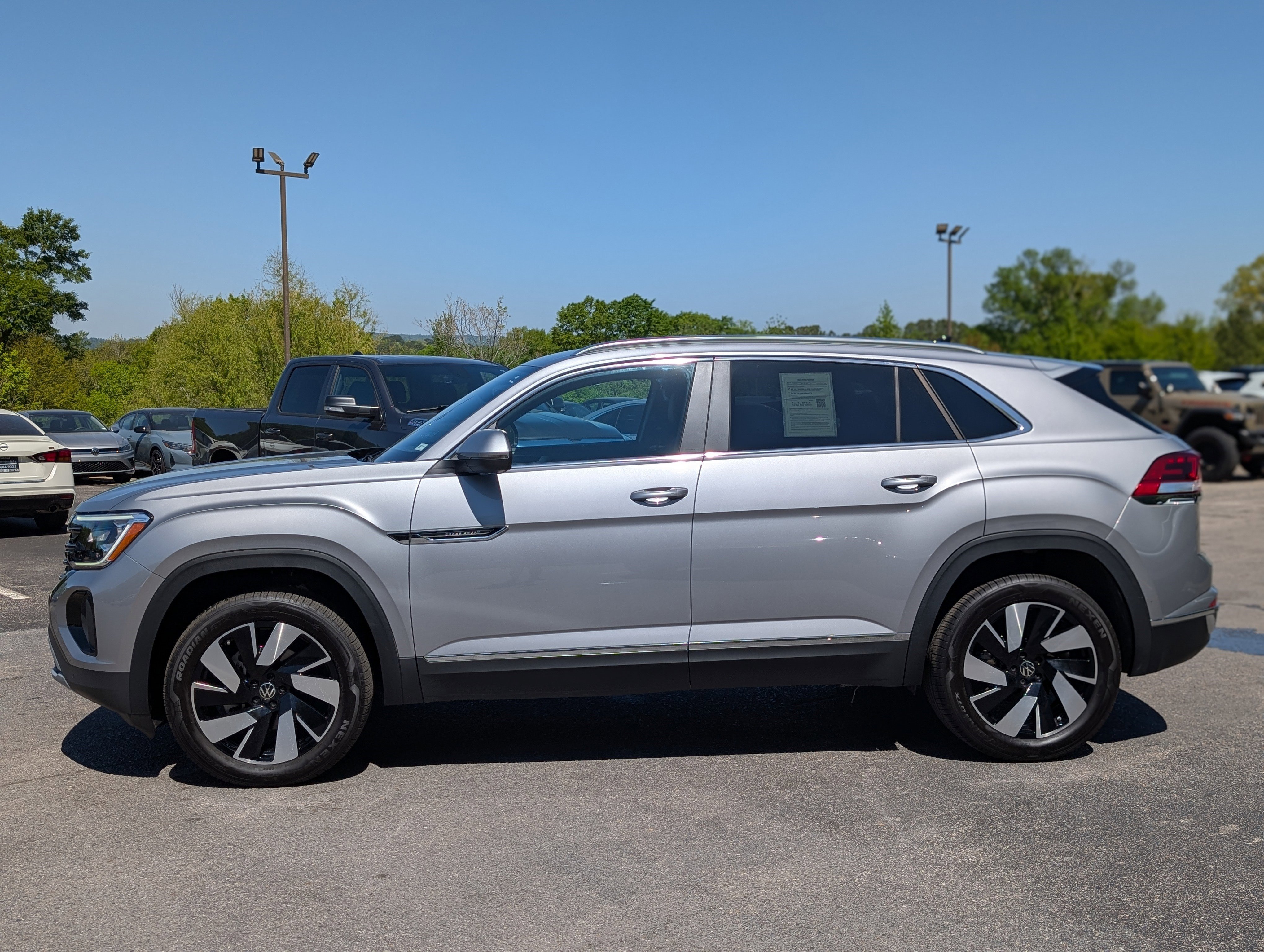 2025 Volkswagen Atlas Cross Sport SEL