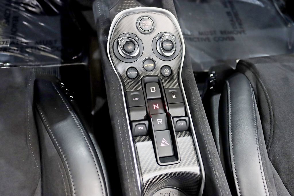 Used 2020 McLaren 600LT Spider photo 32