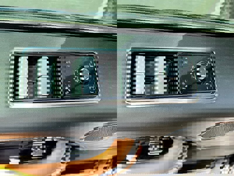 2021 Land Rover Range Rover SV Autobiography Dynamic