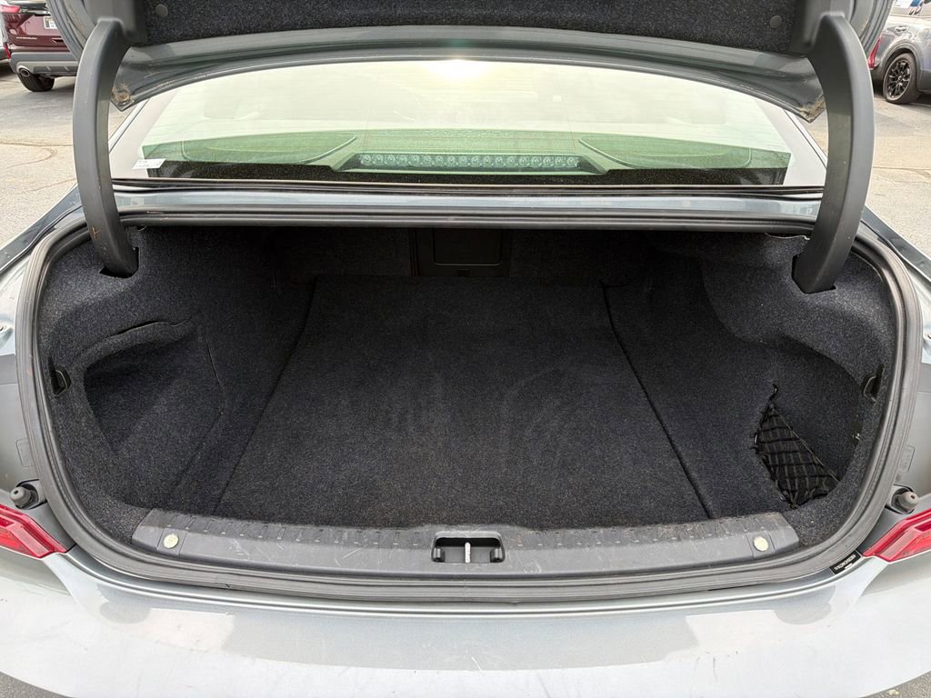 2017 Volvo S90 T6 Momentum