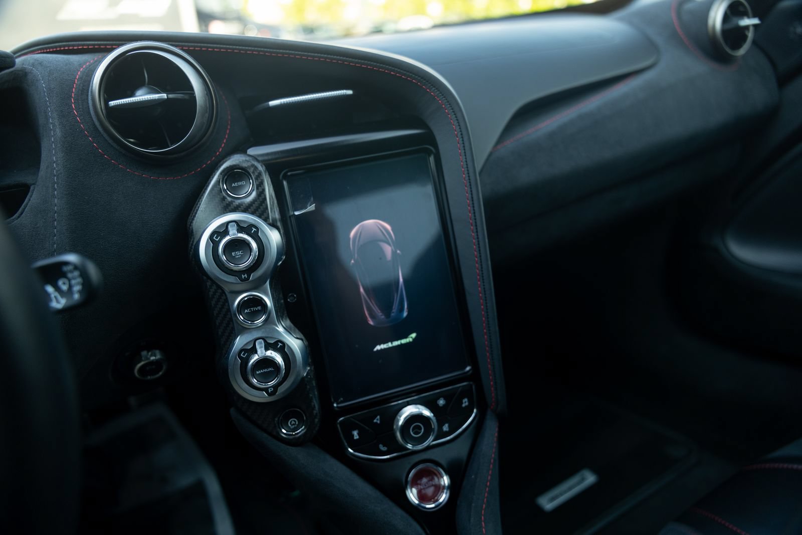 Used 2021 McLaren 720S Performance photo 46