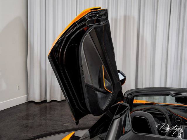 Used 2020 McLaren 720S Performance photo 36
