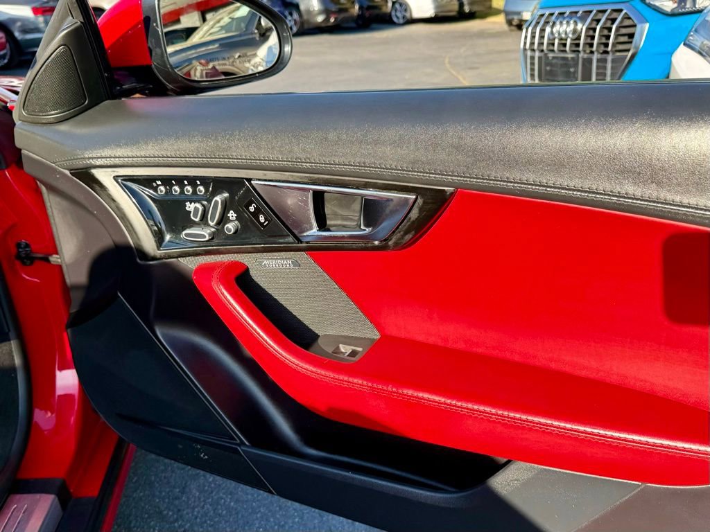 2014 Jaguar F-Type S