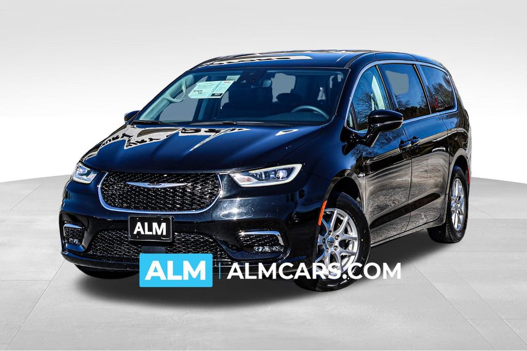 2024 Chrysler Pacifica Touring-L