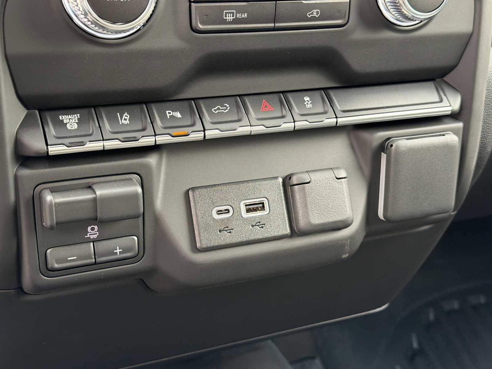 2026 GMC Sierra 3500 Pro