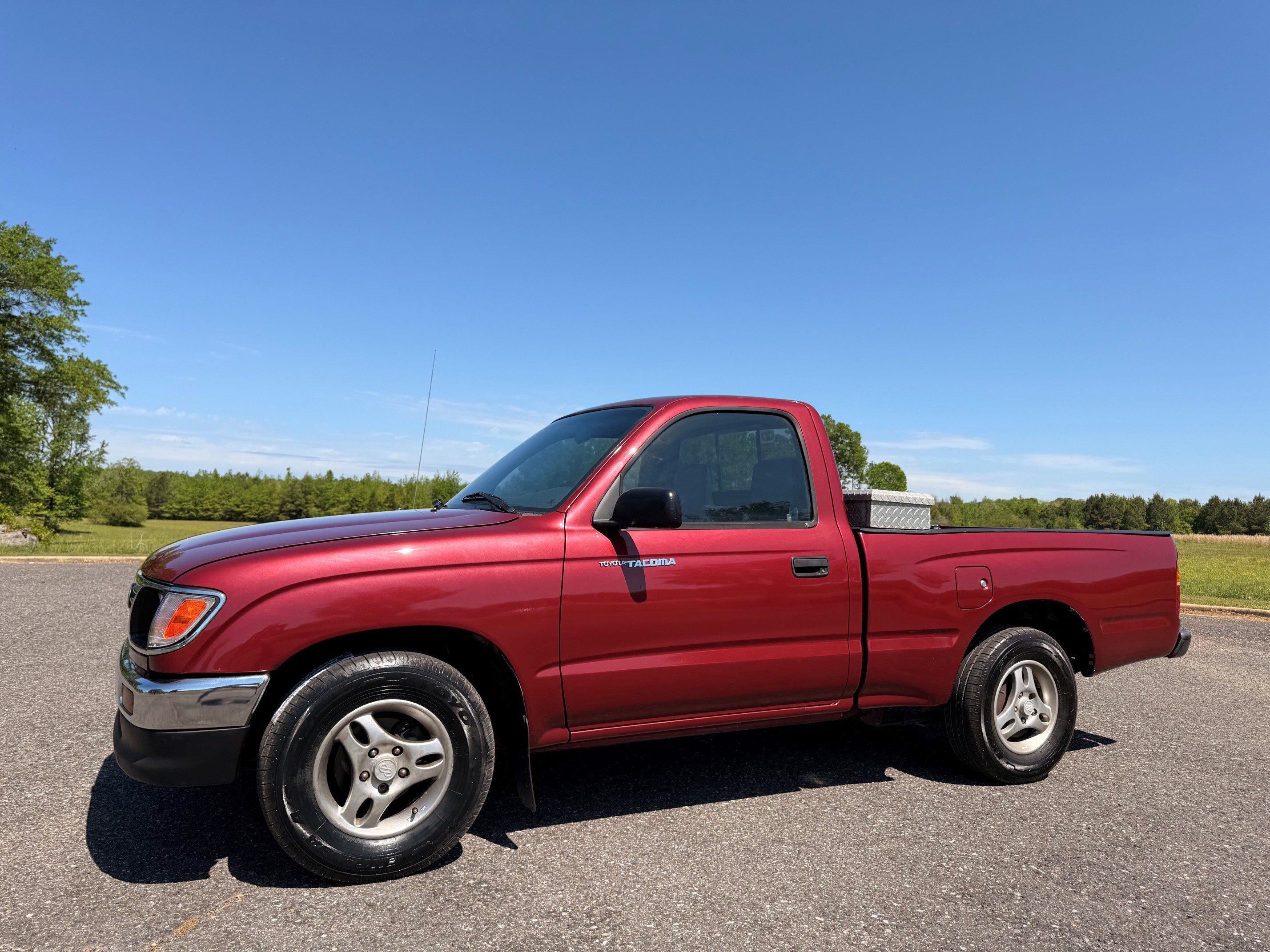 Used 1996 Toyota Tacoma 2WD Regular Cab