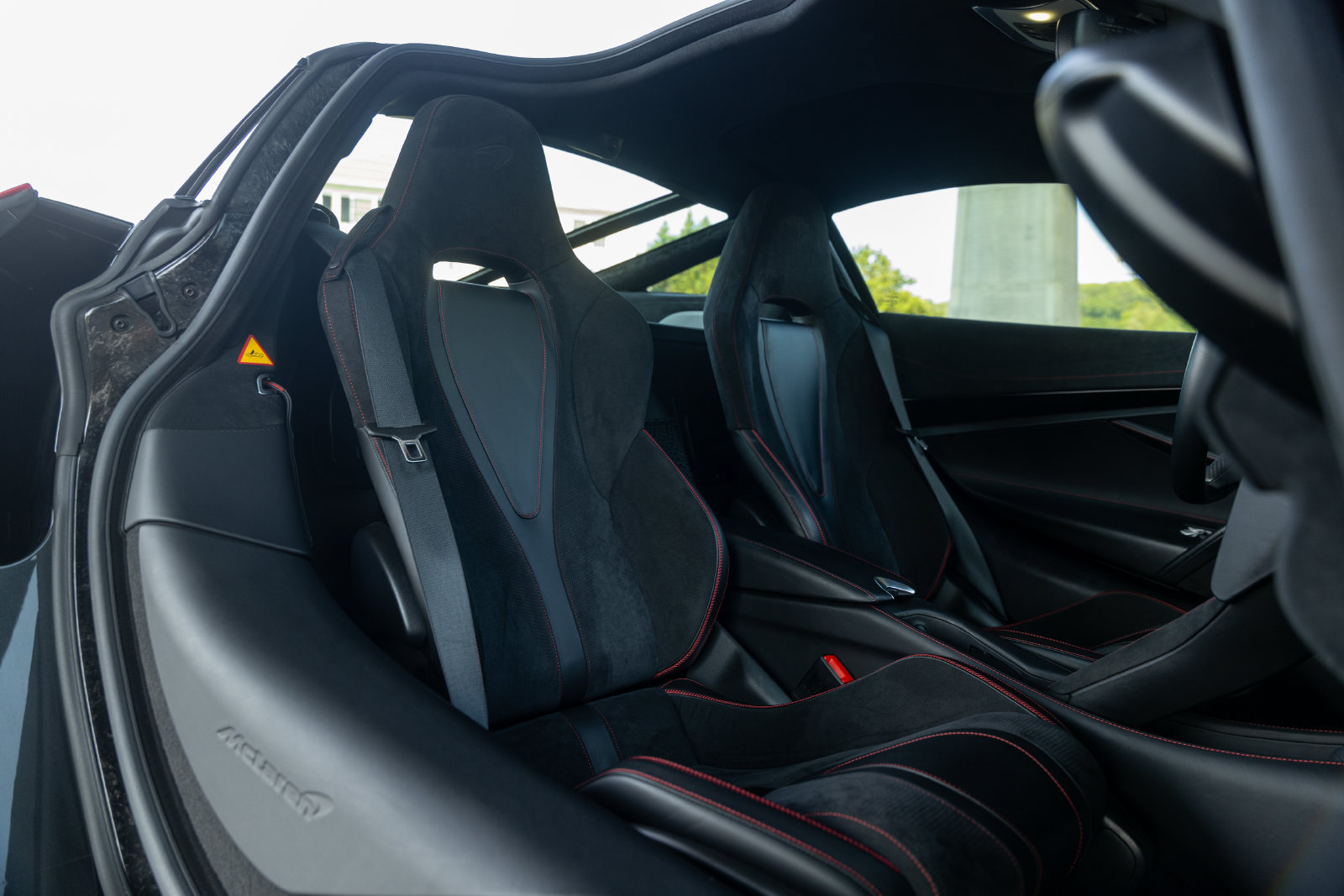 Used 2021 McLaren 720S Performance photo 17