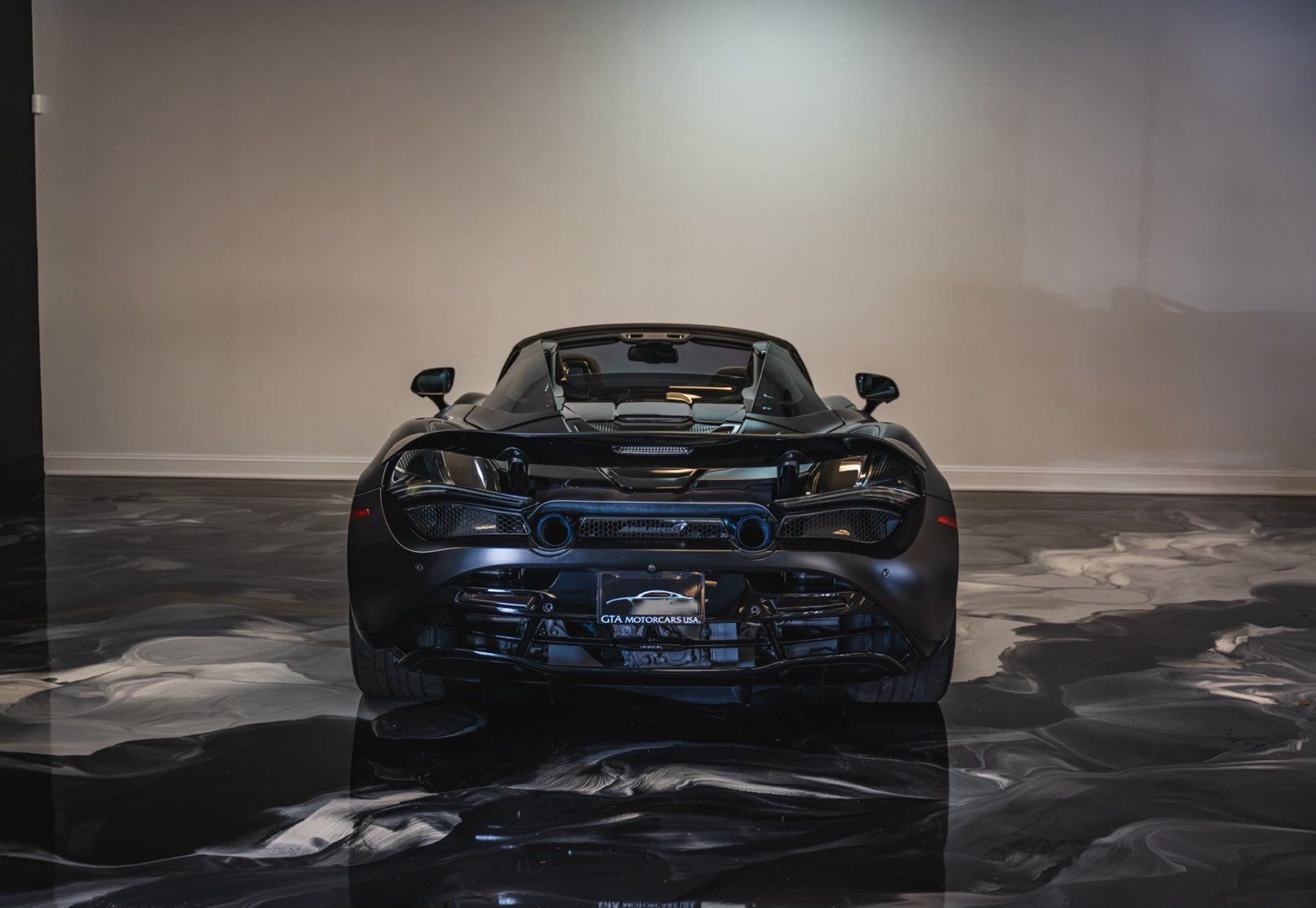 Used 2020 McLaren 720S Performance photo 14