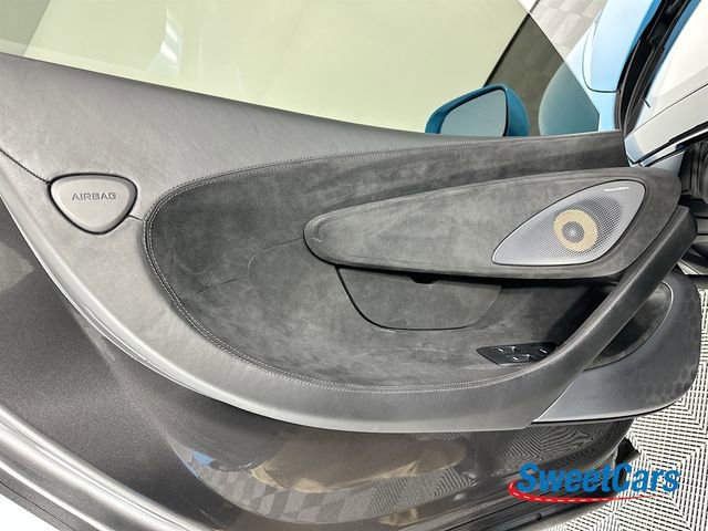 Used 2019 McLaren 600LT photo 34