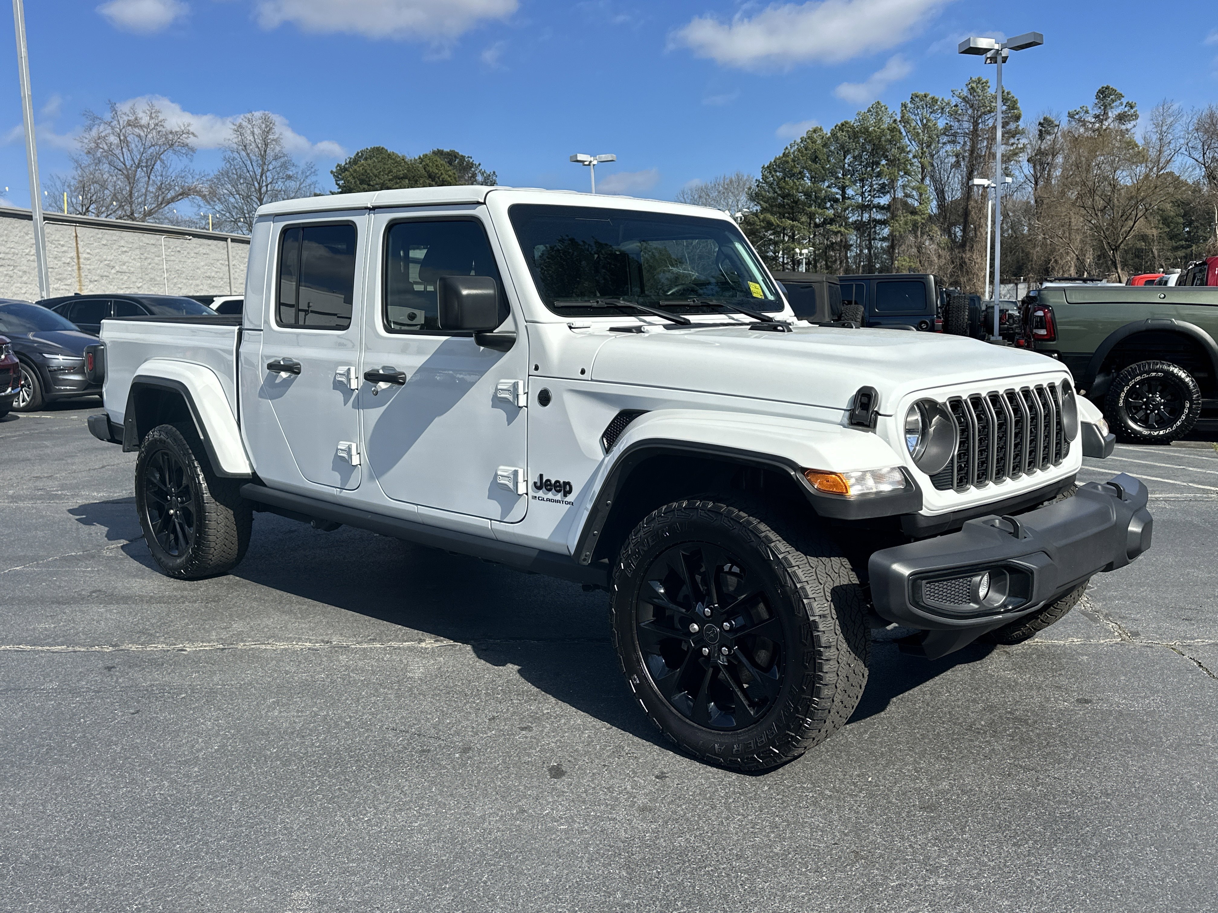 2025 Jeep Gladiator Sport