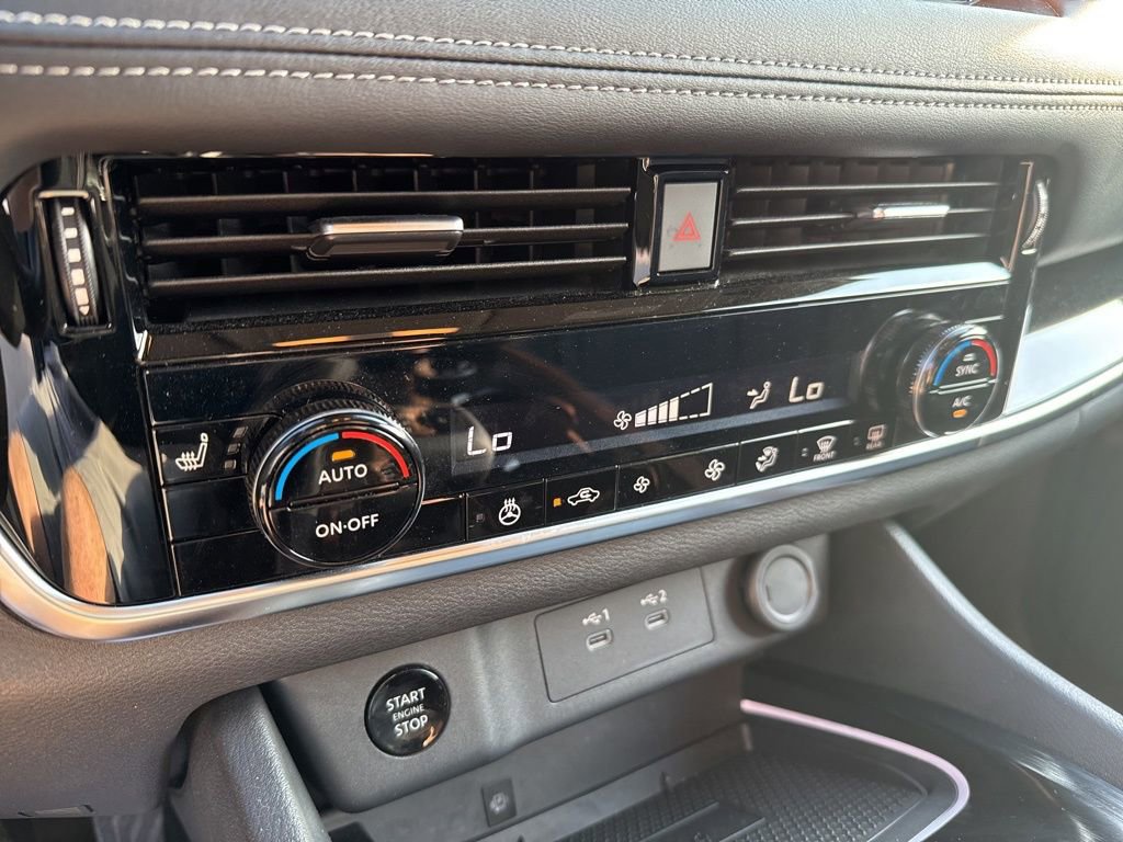 2025 Nissan Rogue SL