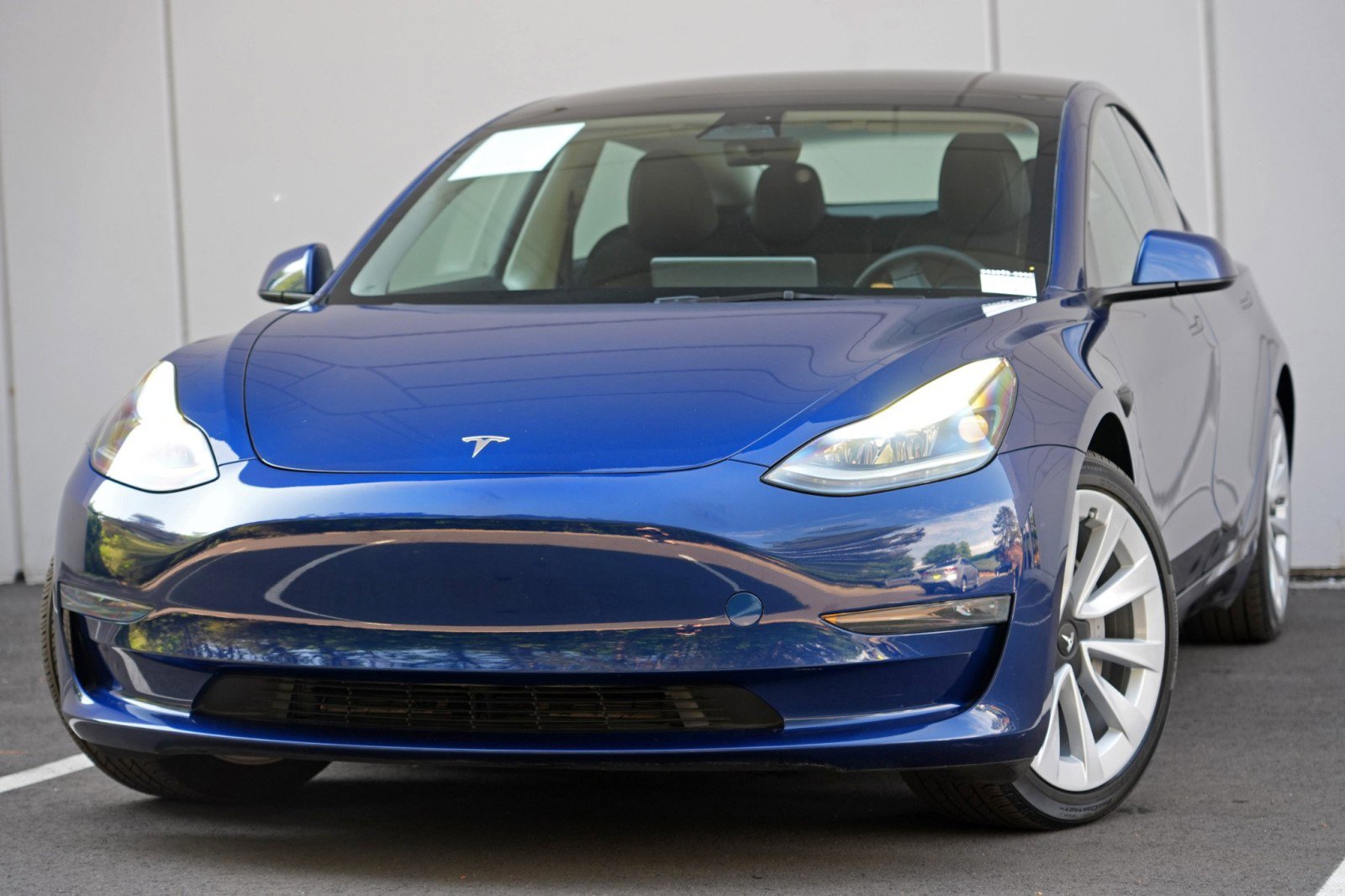 2023 Tesla Model 3 Standard Range