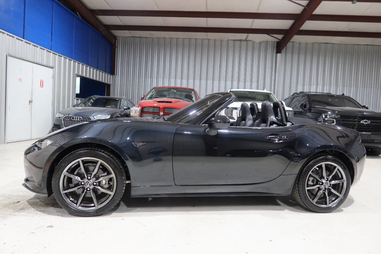 Used 2019 MAZDA MX-5 Miata Grand Touring w/ GT-S Package