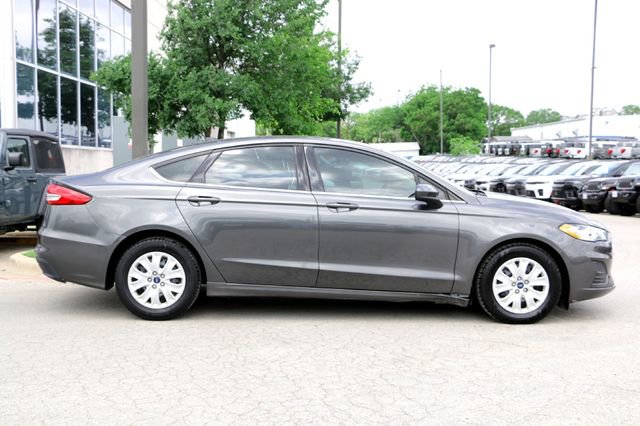 2019 Ford Fusion S