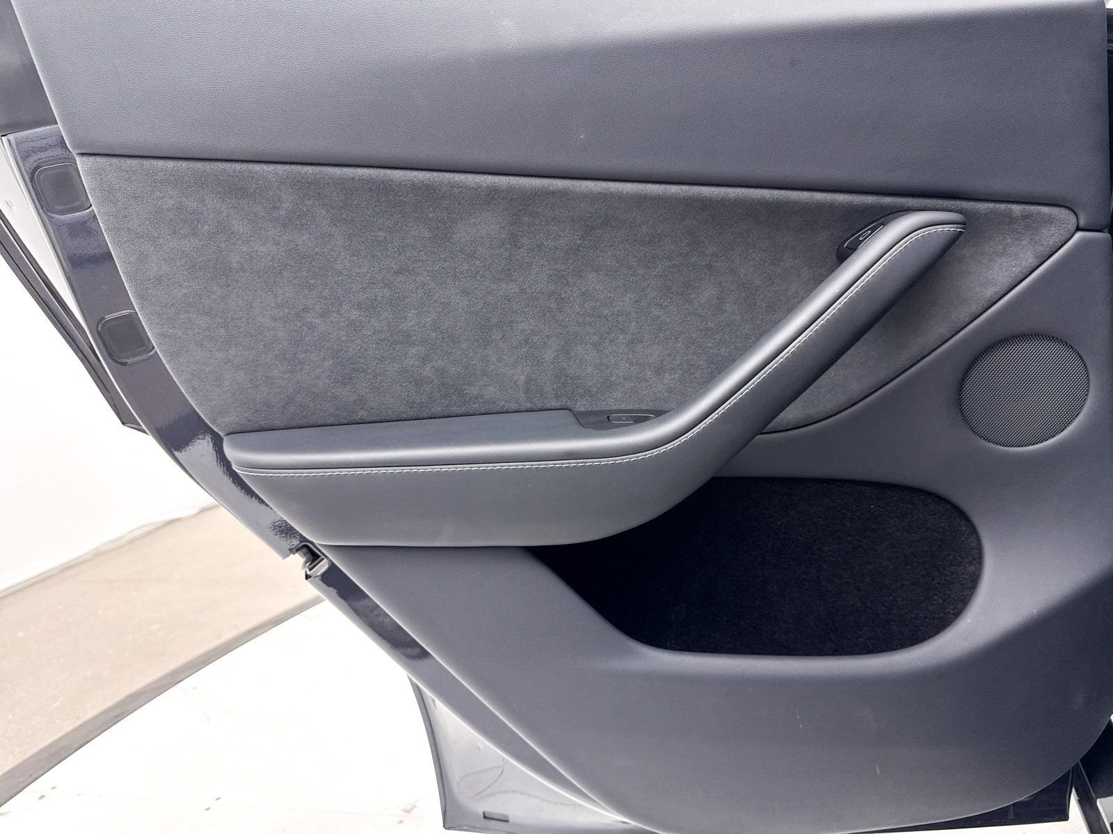 2024 Tesla Model Y Performance