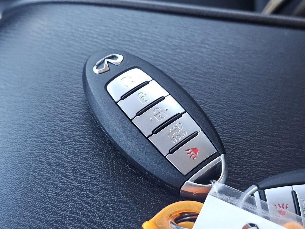 2018 INFINITI Qx80 4WD