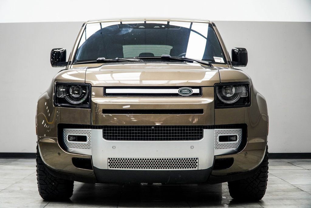 2022 Land Rover Defender 110 XS Edition