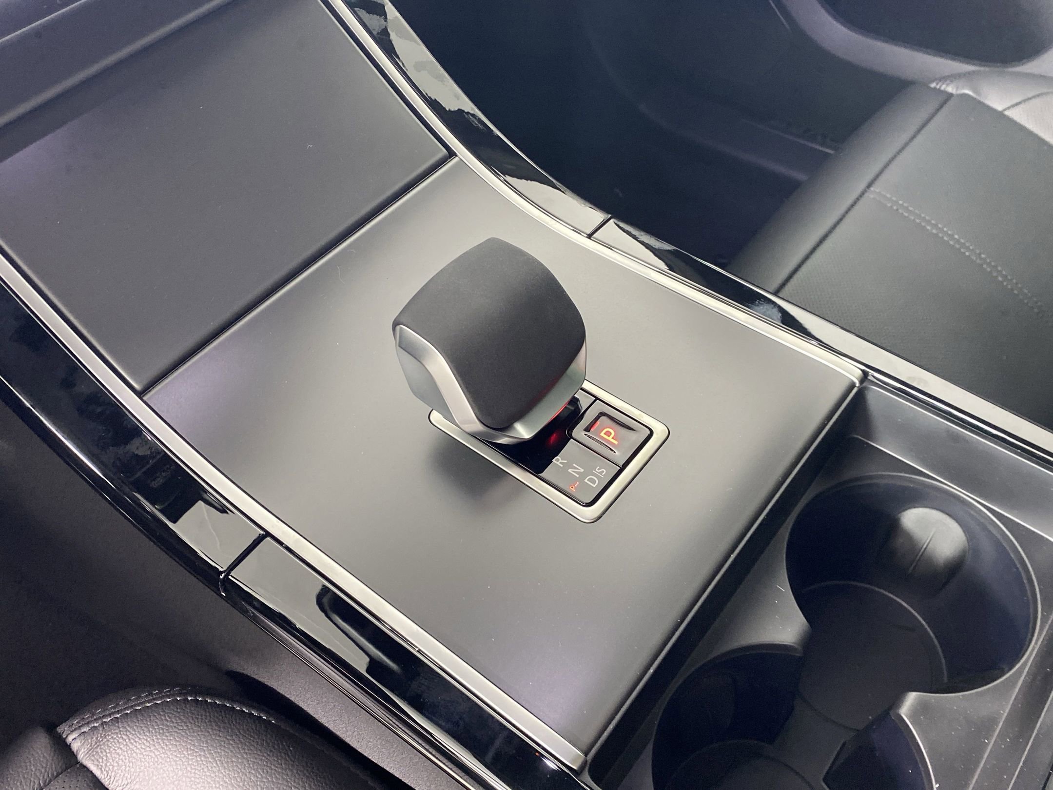 2026 Land Rover Range Rover Velar S