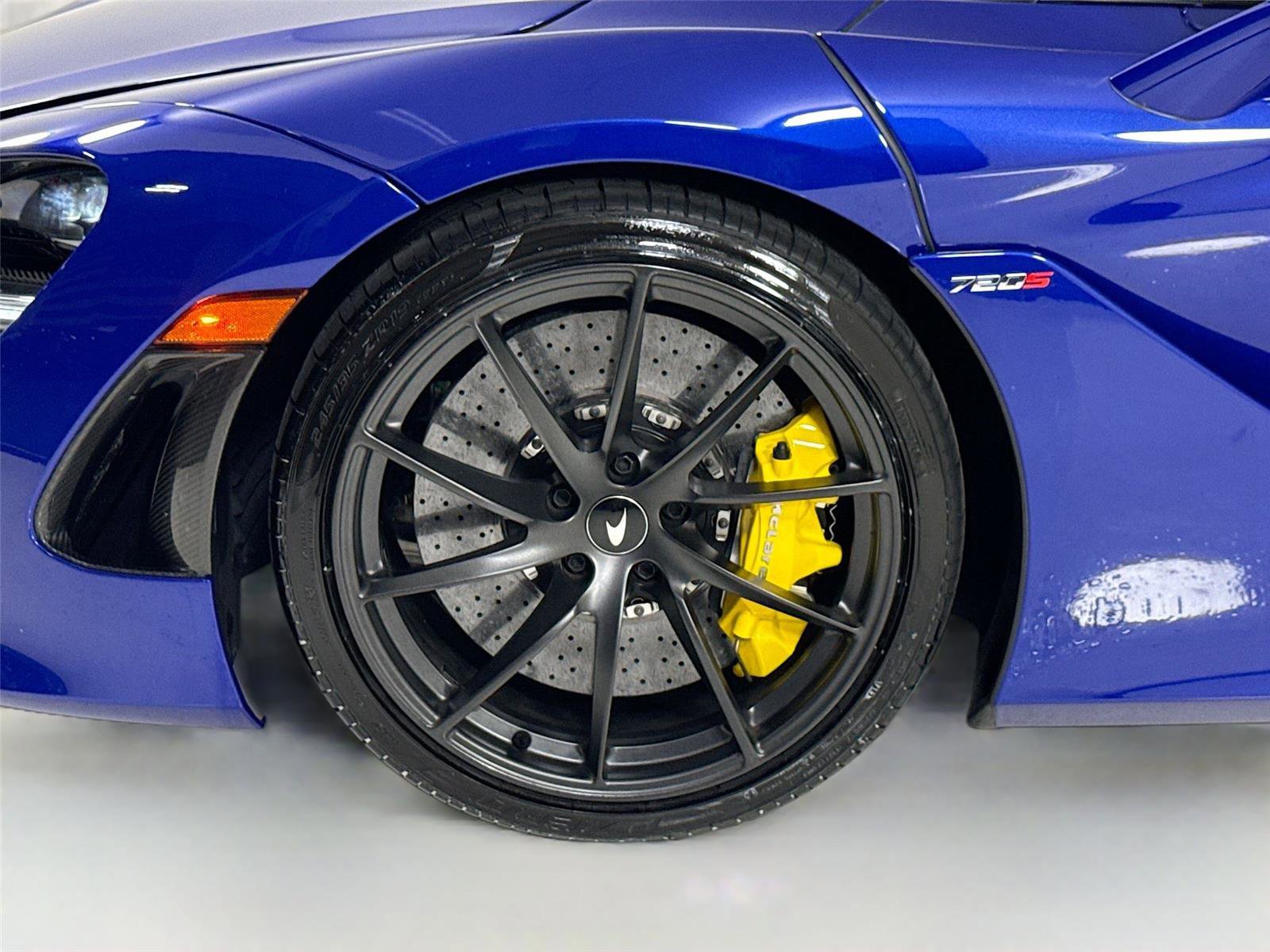 Used 2019 McLaren 720S Performance photo 37