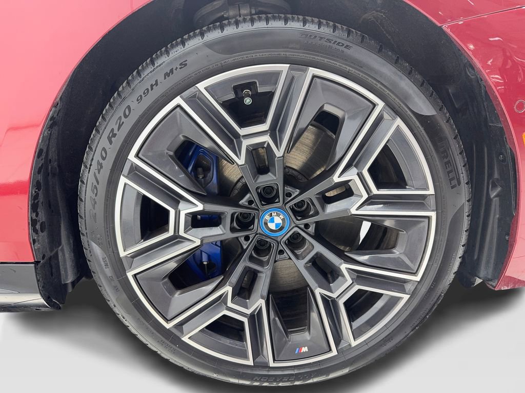 2025 BMW i5 eDrive40i