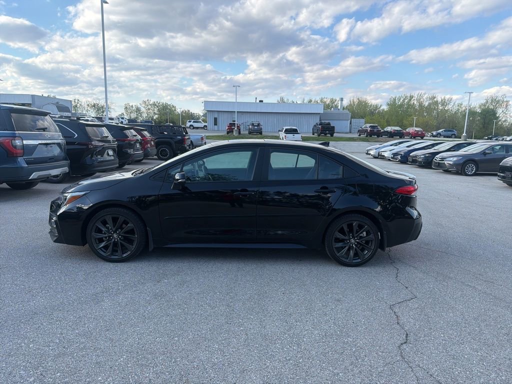 Certified 2025 Toyota Corolla SE w/ SE Premium Package