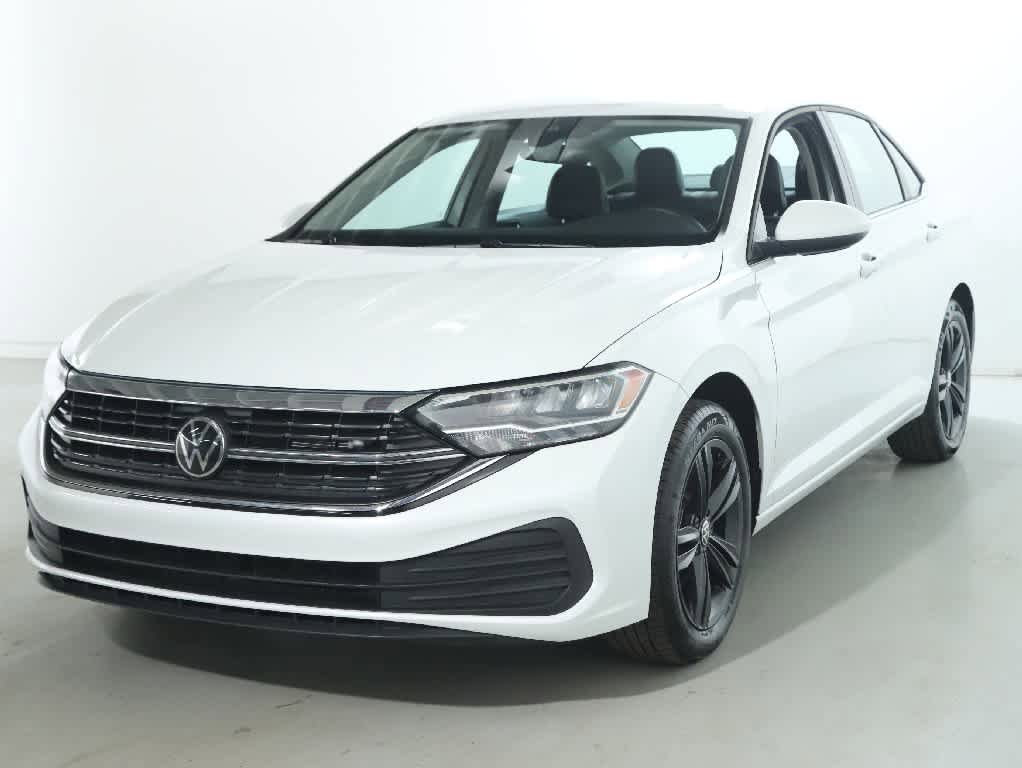 Used 2024 Volkswagen Jetta SE w/ Black Wheel Package