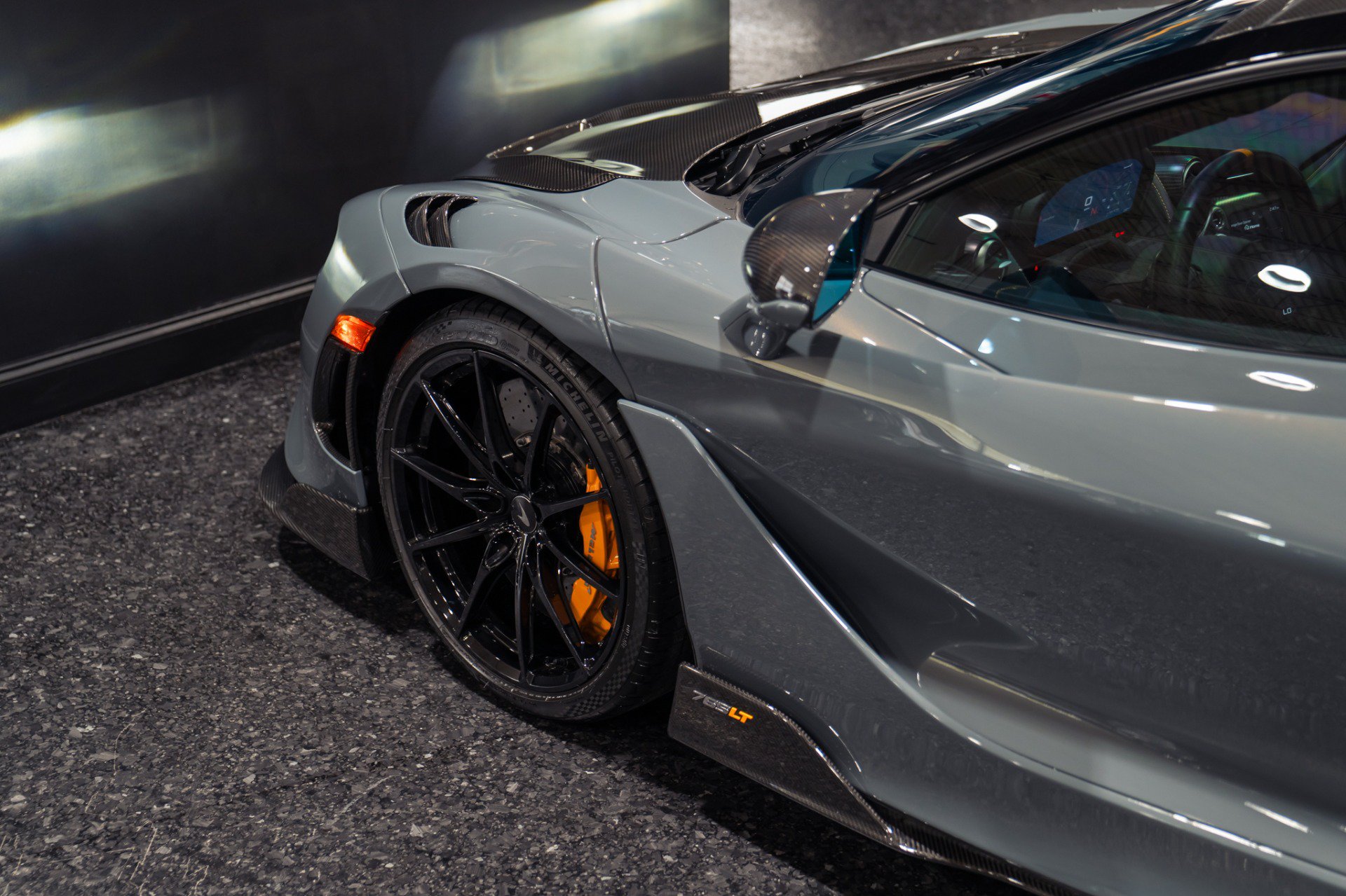 Used 2021 McLaren 765LT photo 20
