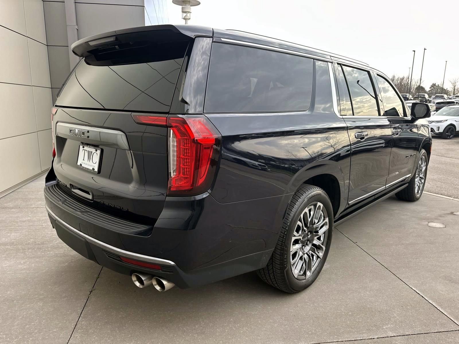 2023 GMC Yukon XL Denali Ultimate