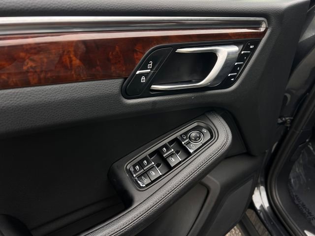 2023 Porsche Macan S