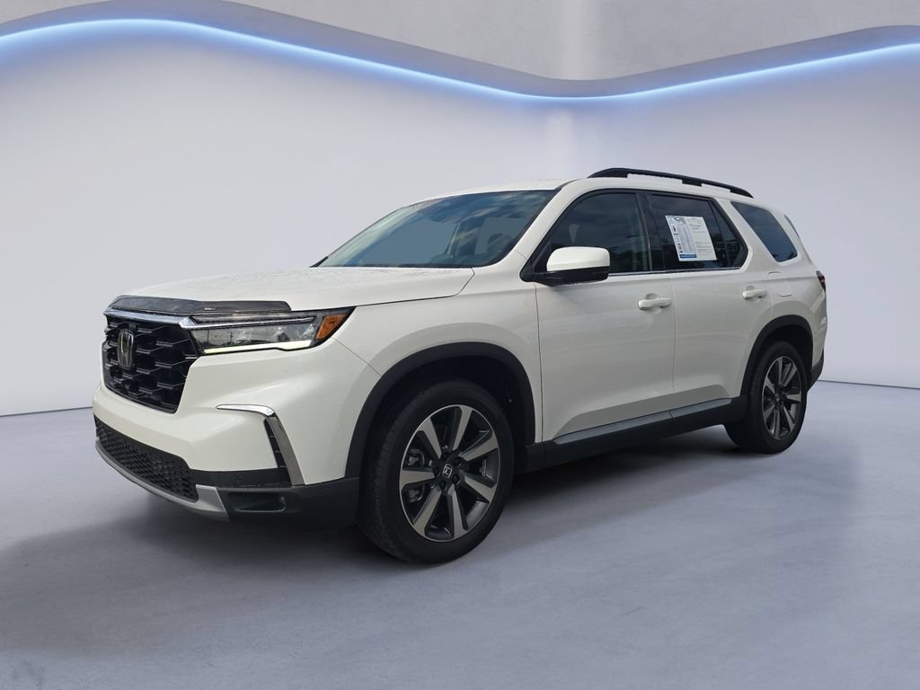 Certified 2024 Honda Pilot Touring