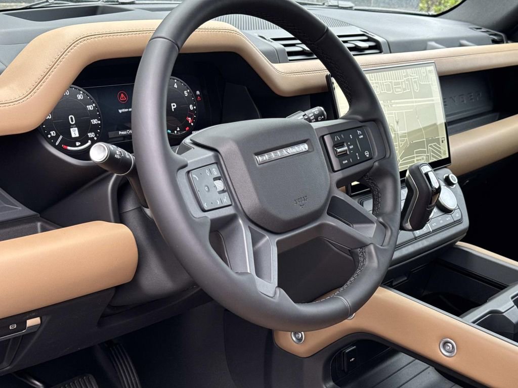 2026 Land Rover Defender 110 X-Dynamic SE