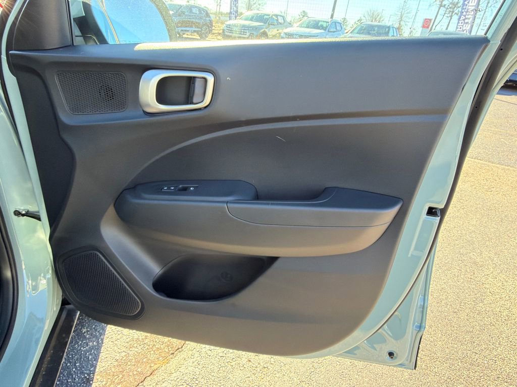 2026 Hyundai Venue SE