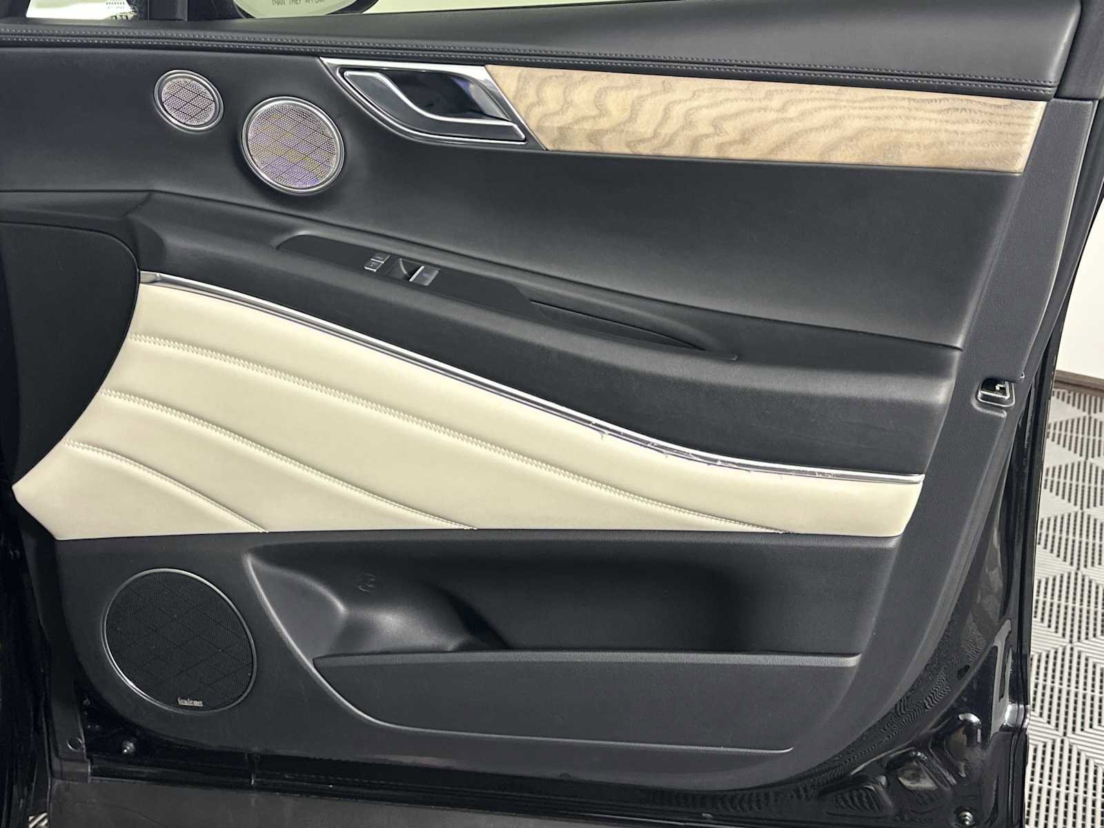 2023 Genesis Gv80 2.5T