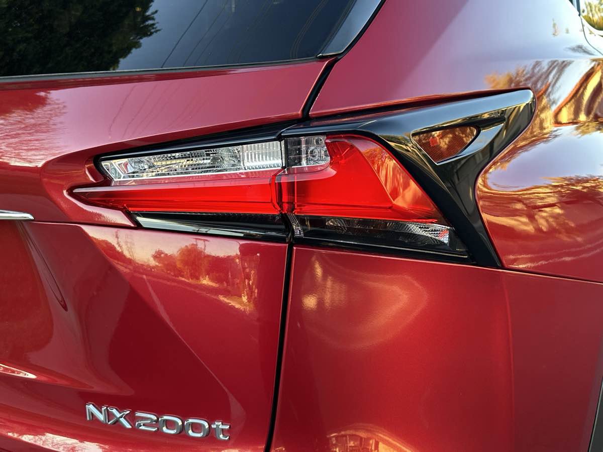 2015 Lexus NX 200t F Sport