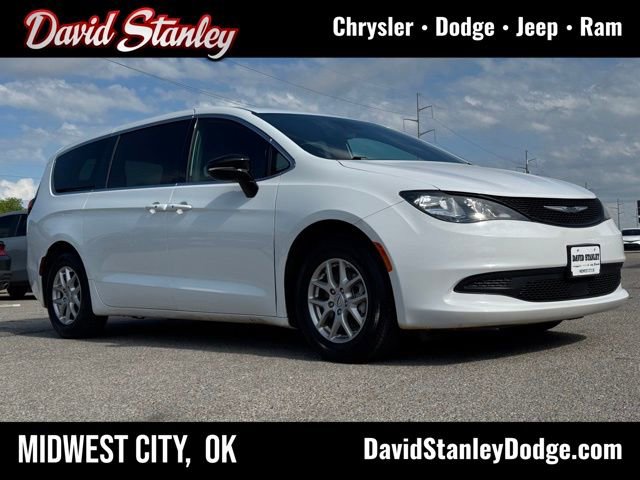 Used 2025 Chrysler Voyager LX