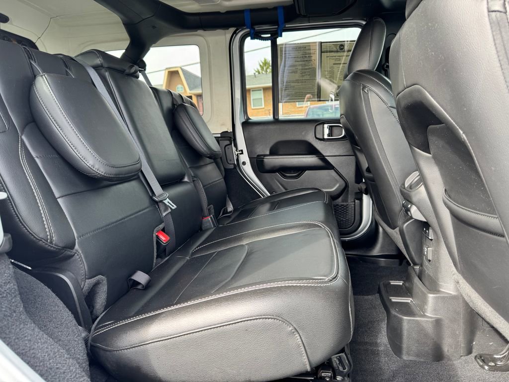 2023 Jeep Wrangler Unlimited Sahara