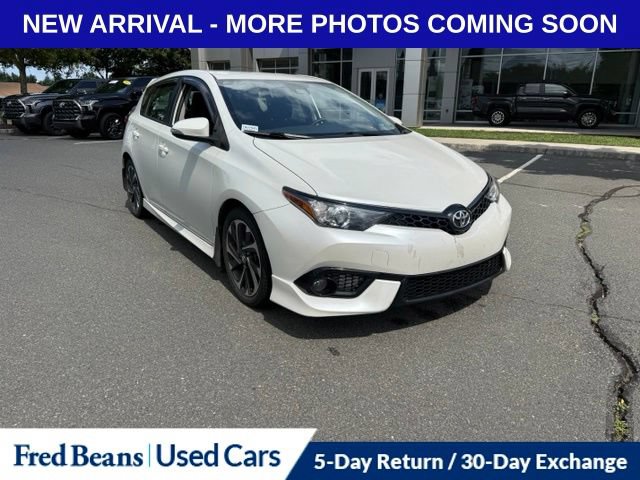 Used 2018 Toyota Corolla iM w/ All-Weather Mat Package