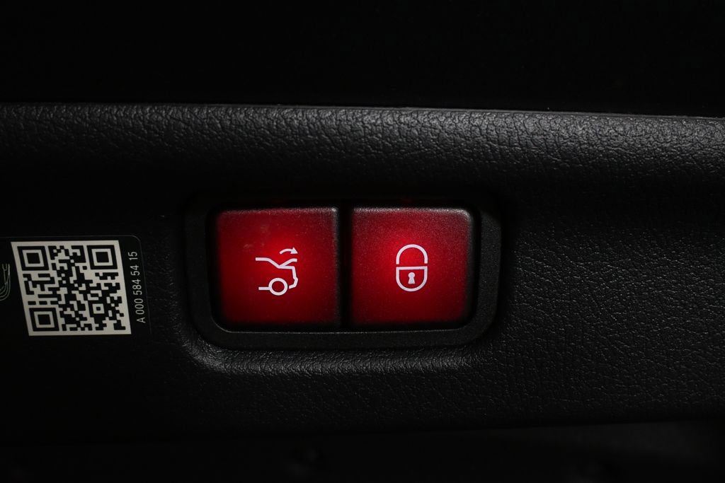 2023 Mercedes-Benz C 300 Sedan